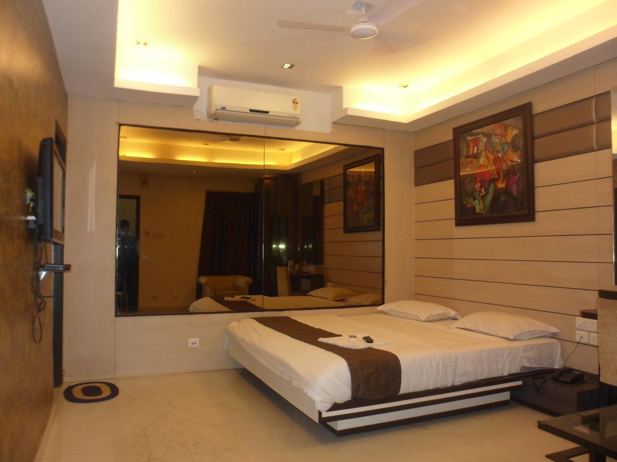 โรงแรมเอสตีม โกลกาตา ภายนอก รูปภาพ